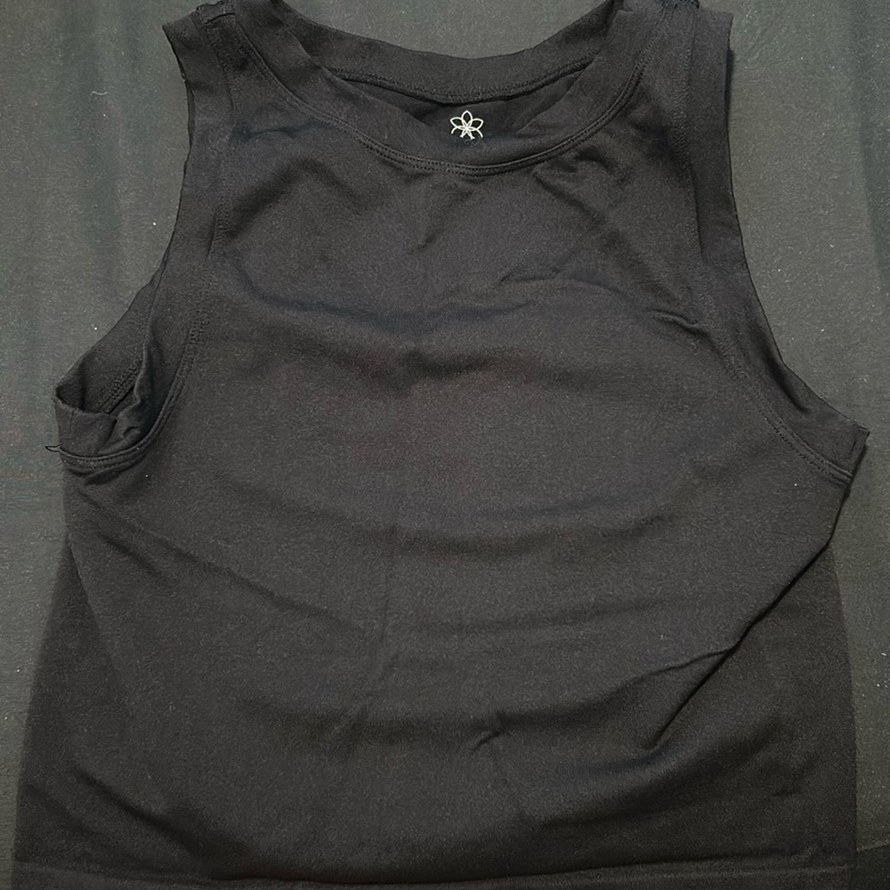 XL cropped tank top
